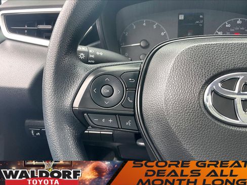 Used 2023 Toyota Corolla LE w/ LE Convenience Package image 23