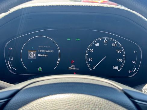 Used 2018 Honda Accord EX image 18