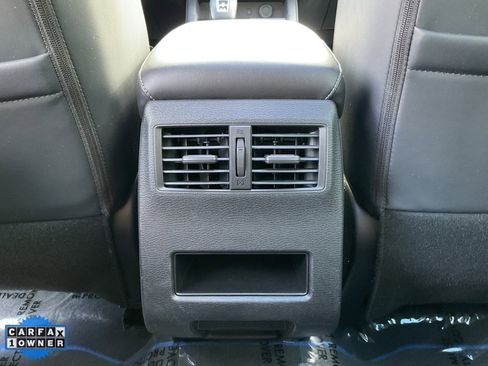 Used 2023 Mitsubishi Outlander SE image 39