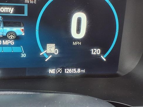 Used 2023 Ford F150 Lariat w/ Equipment Group 502A High image 40