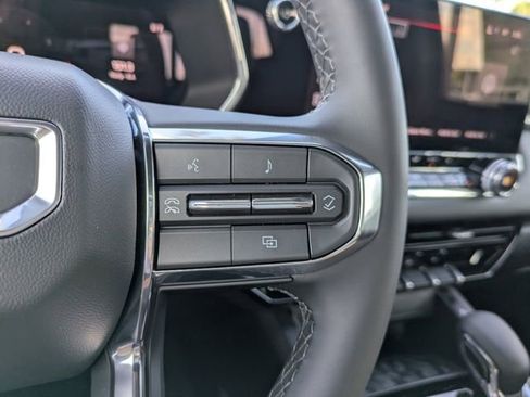 New 2026 GMC Canyon Elevation w/ Convenience Package image 28