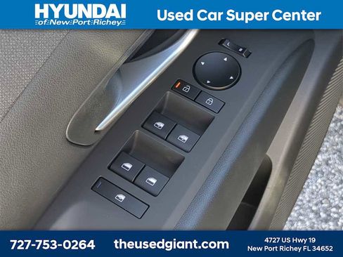 New 2026 Hyundai Tucson SEL image 18