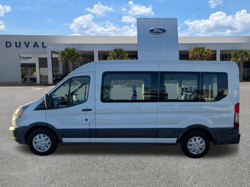Used 2018 Ford Transit 350 XL image 7