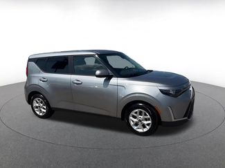 Used 2025 Kia Soul LX w/ LX Technology Package FWD video 2