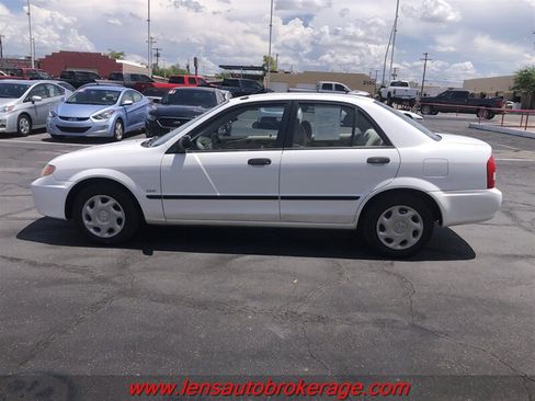 Used 2001 MAZDA Protege FWD image 6