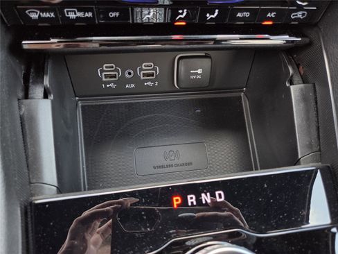 New 2025 Jeep Grand Cherokee Altitude image 15