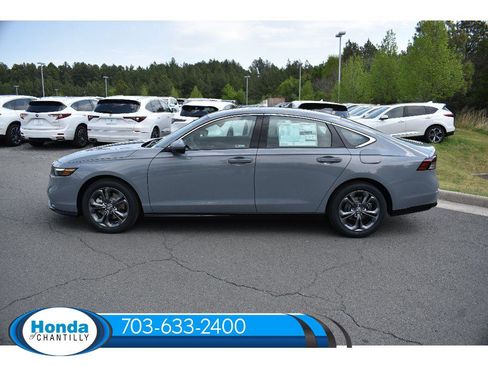 New 2026 Honda Accord Hybrid EX-L image 4