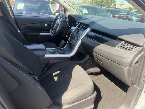 Used 2012 Ford Edge SE FWD image 15
