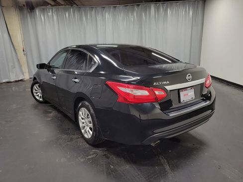 Used 2017 Nissan Altima 2.5 S w/ Power Driver Seat Package image 7