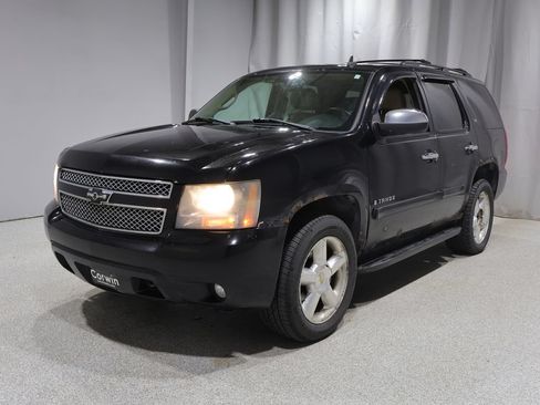 Used 2007 Chevrolet Tahoe LTZ w/ LTZ Preferred Equipment Group AWD/4WD image 7