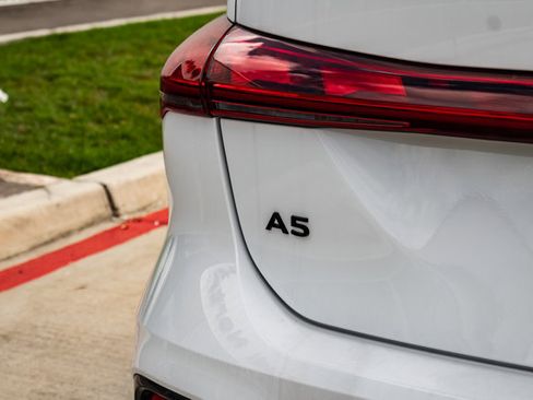 New 2025 Audi A5 2.0T Prestige image 6