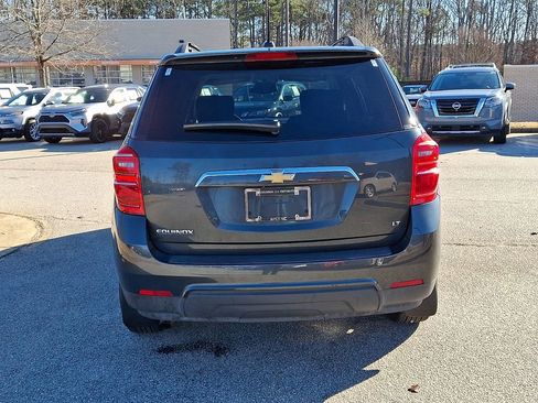 Used 2017 Chevrolet Equinox LT image 5