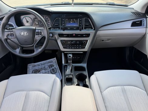 Used 2016 Hyundai Sonata SE FWD image 22