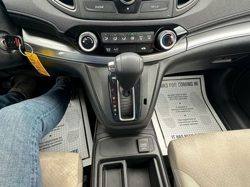 Used 2015 Honda CR-V LX image 28
