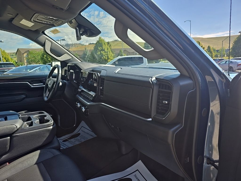 Used 2024 GMC Sierra 1500 SLT AWD/4WD image 8