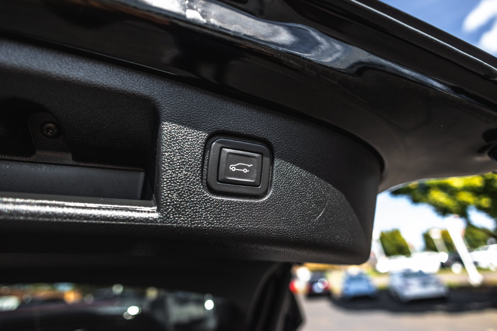 Used 2024 Chevrolet Blazer EV LT AWD/4WD image 27