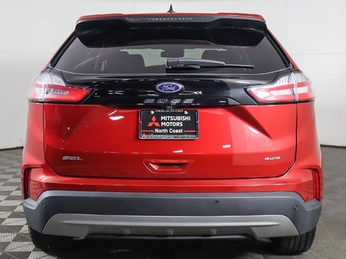 Used 2024 Ford Edge SEL w/ Convenience Package image 10