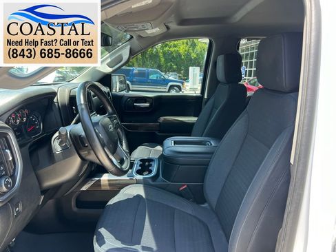 Used 2021 Chevrolet Silverado 1500 LT Trail Boss w/ Convenience Package II AWD/4WD image 12
