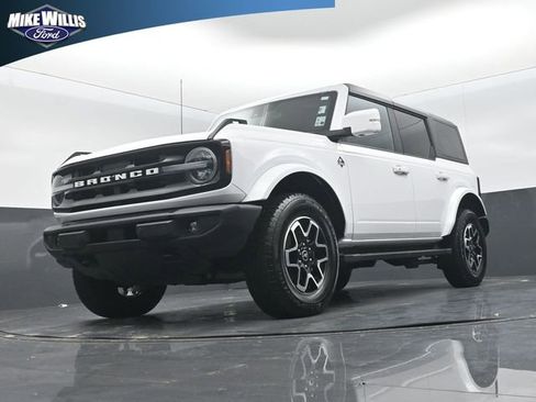 Certified 2024 Ford Bronco Outer Banks AWD/4WD image 19
