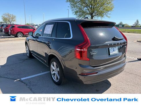 Used 2023 Volvo XC90 B5 Core AWD/4WD image 5