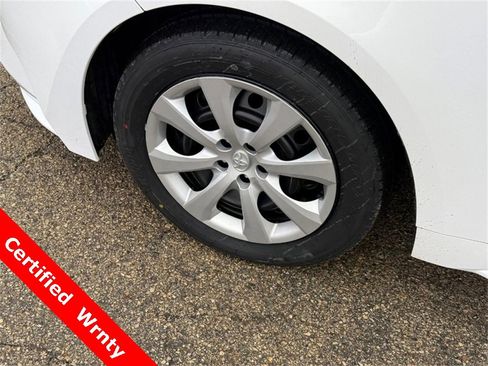 Used 2024 Toyota Corolla LE image 10