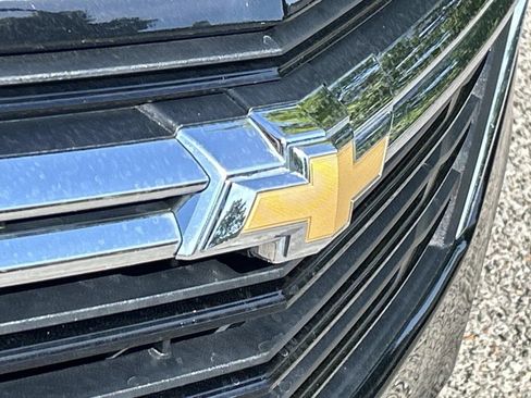 Used 2024 Chevrolet Equinox LT FWD image 11