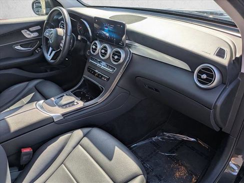 Certified 2021 Mercedes-Benz GLC 300 4MATIC image 21