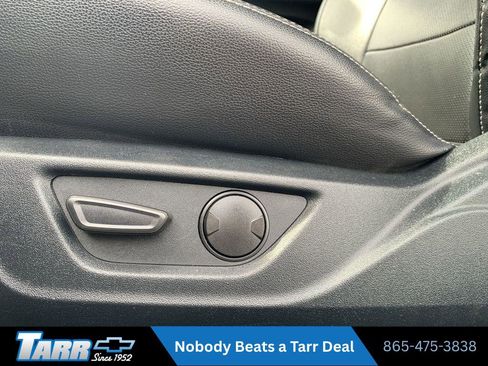 Used 2022 Ford Mustang Premium RWD image 14