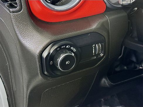 Used 2023 Jeep Wrangler Unlimited Rubicon w/ LED Lighting Group image 10