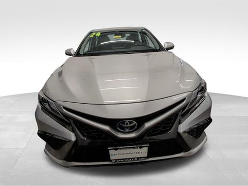 Used 2024 Toyota Camry XSE w/ Cold Weather Package image 8