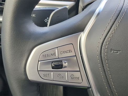 Certified 2023 BMW X7 xDrive40i w/ Parking Assistance Package image 27