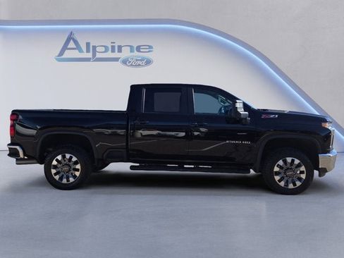 Used 2022 Chevrolet Silverado 2500 LT w/ Convenience Package image 6