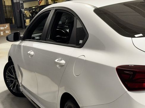 Used 2023 Kia Forte GT-Line w/ GT-Line Premium Package image 18