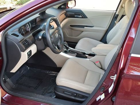 Used 2014 Honda Accord EX-L image 37