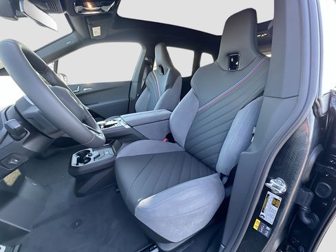 New 2026 BMW iX xDrive45 w/ M Sport Package image 15