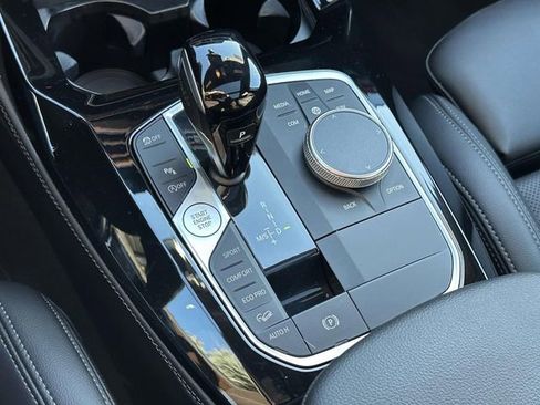 Certified 2023 BMW X4 xDrive30i w/ Convenience Package image 40