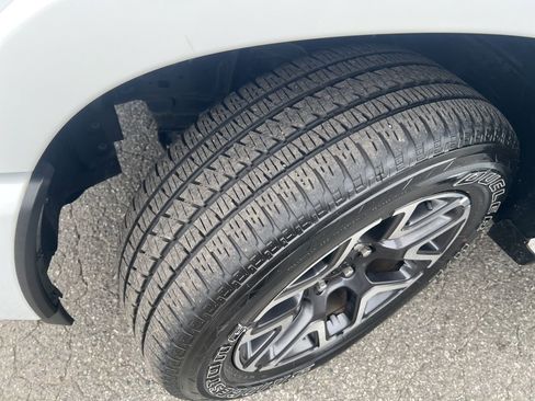 Used 2025 RAM 1500 Laramie w/ Sport Appearance Package image 11