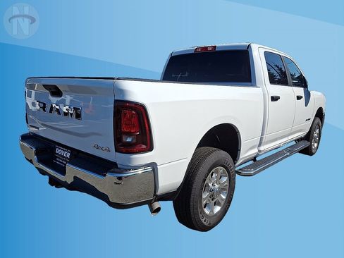 Used 2026 RAM 2500 Big Horn AWD/4WD image 16