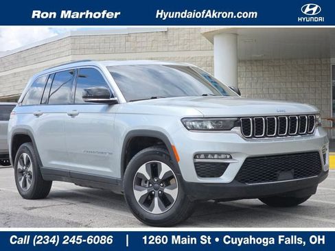 Used 2023 Jeep Grand Cherokee 4WD 4xe image 1