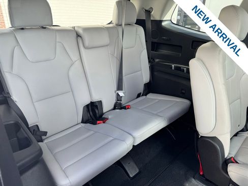 Used 2023 Kia Telluride SX image 12