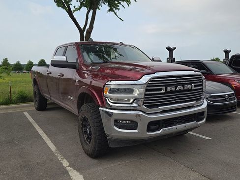 Used 2022 RAM 3500 Laramie AWD/4WD image 4
