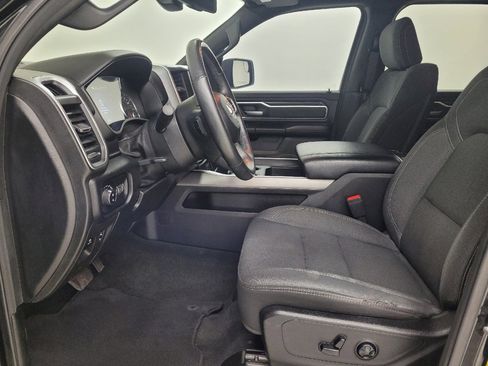 Used 2019 RAM 1500 Big Horn image 17