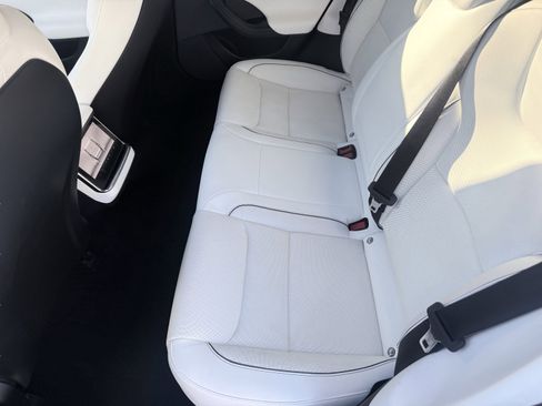 Used 2021 Tesla Model S Plaid image 28