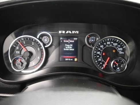 Used 2024 RAM 2500 Big Horn w/ Off Road Package AWD/4WD image 10