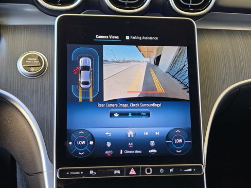 Used 2025 Mercedes-Benz C 300 Sedan image 18