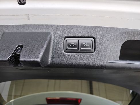 Used 2025 Kia Telluride S image 13