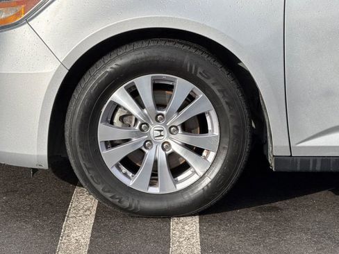 Used 2015 Honda Odyssey EX-L image 27