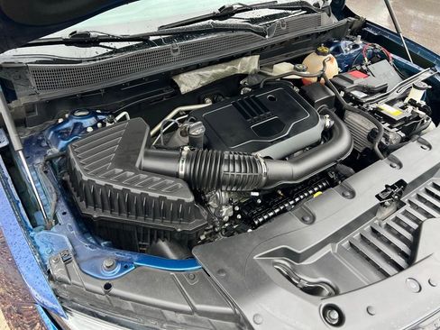 Used 2023 Chevrolet Blazer LT image 43