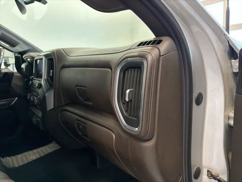 Used 2022 Chevrolet Silverado 2500 LTZ w/ Gooseneck/5TH Wheel Package AWD/4WD image 37