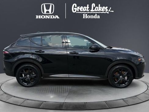 Used 2024 Dodge Hornet R/T w/ Tech Pack w/o Parking AWD/4WD image 8